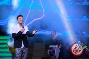 Сардор Раҳимхоннинг “Ҳар кунинг улуғ неъмат” номли концерт дастуридан фоторепортаж