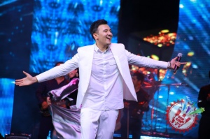 Сардор Раҳимхоннинг “Ҳар кунинг улуғ неъмат” номли концерт дастуридан фоторепортаж