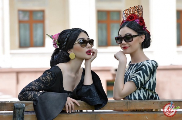 Машҳур бренд ва актриса Зарина Низомутдиновадан навбатдаги туҳфа