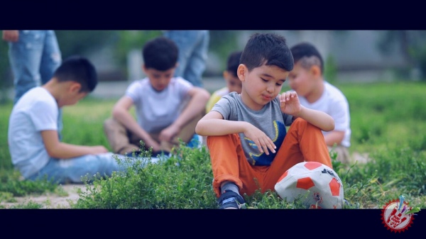 Латофатли Лола "Erkatoy" ўйинчоқлар дунёсининг юзига айланди