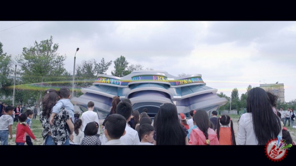 Латофатли Лола "Erkatoy" ўйинчоқлар дунёсининг юзига айланди