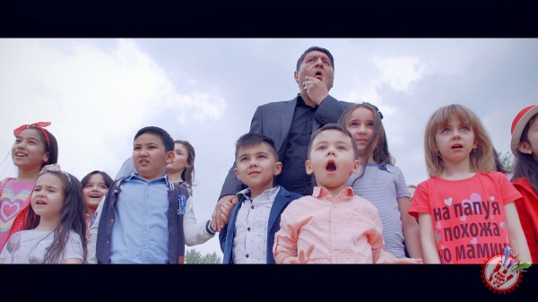 Латофатли Лола "Erkatoy" ўйинчоқлар дунёсининг юзига айланди