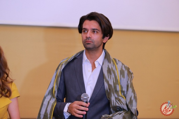 Машхур ҳинд актёри Барун Собти билан ижодий учрашув бўлиб ўтди