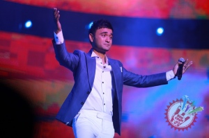 Шоҳруҳхоннинг концерт дастуридан фоторепортаж