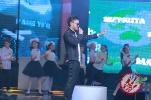 Шоҳруҳхоннинг концерт дастуридан фоторепортаж