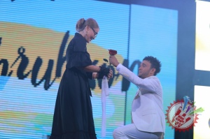 Шоҳруҳхоннинг концерт дастуридан фоторепортаж