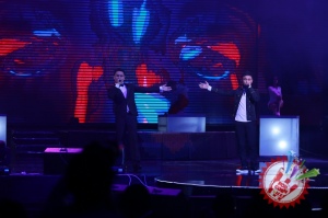 Шоҳруҳхоннинг концерт дастуридан фоторепортаж