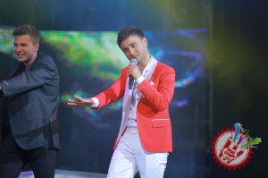 Шоҳруҳхоннинг концерт дастуридан фоторепортаж