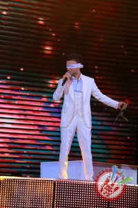 Шоҳруҳхоннинг юлдузларга тўла концерти ҳақида батафсил