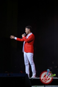 Шоҳруҳхоннинг юлдузларга тўла концерти ҳақида батафсил