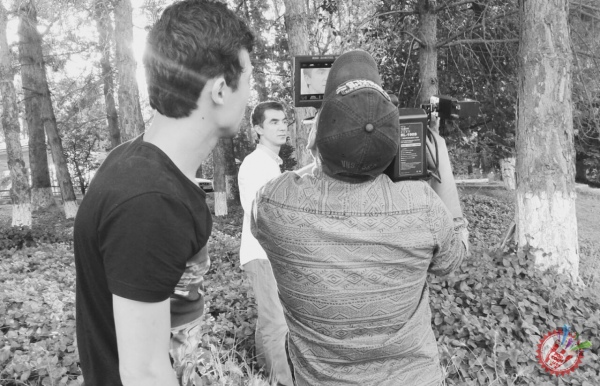 Абдулла Қурбонов тез кунда янги видеоклипини намойиш этади