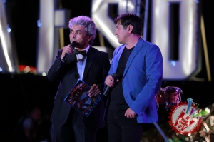 “Афсонавий 90” номли галаконцертдан фоторепортаж