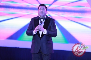 “Афсонавий 90” номли галаконцертдан фоторепортаж