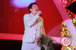 “Афсонавий 90” номли галаконцертдан фоторепортаж