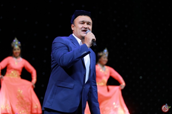 Рустам Ғоиповнинг яккахон концерт дастуридан батафсил