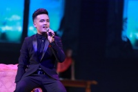 Уммон гуруҳининг яккахон концерт дастуридан фоторепортаж