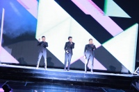 Уммон гуруҳининг яккахон концерт дастуридан фоторепортаж