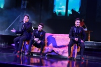 Уммон гуруҳининг яккахон концерт дастуридан фоторепортаж