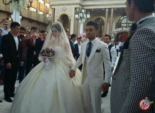 Шоҳруҳхон ва Асал Шодиеванинг висол оқшоми бўлиб ўтди