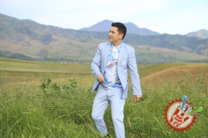 Умар Шамсиев “Жанона” қўшиғига янги видеоклип тасвирга олдирди