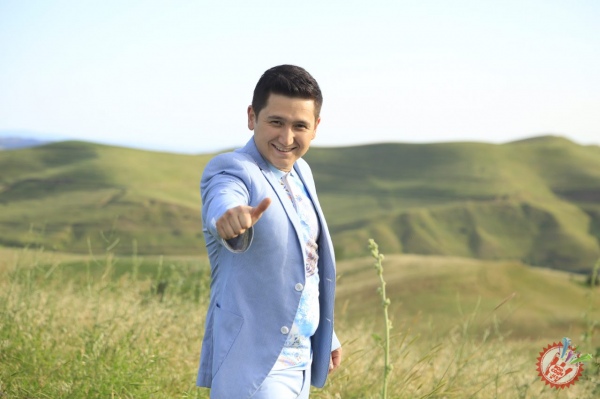 Умар Шамсиев “Жанона” қўшиғига янги видеоклип тасвирга олдирди