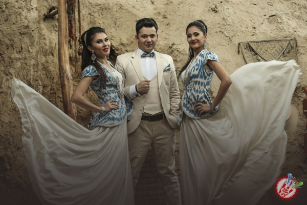 Уз Тарона гуруҳи кимни изламоқда