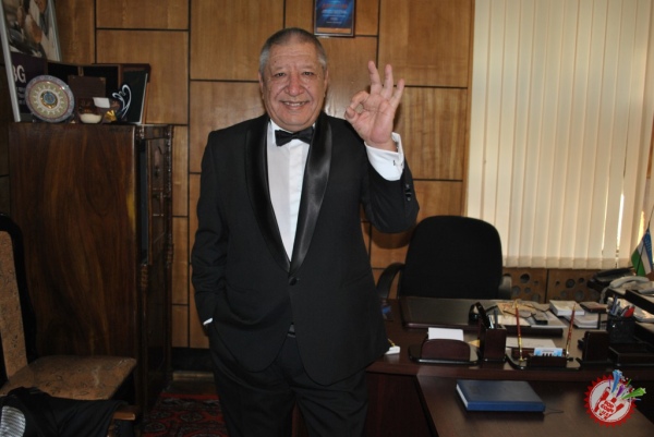 Бугунги кун танқидчилари Мурод Ражабовнинг  танқидига учради