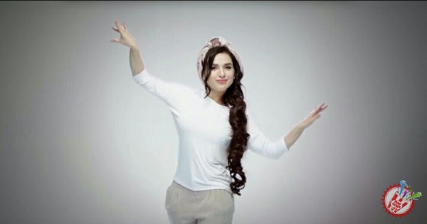 Романтик хонанда Нилуфар Усмонова чин севишини тан олди