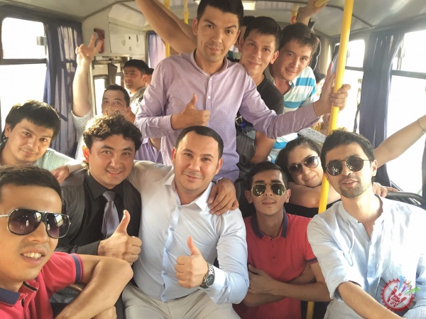 Эстрадамиз юлдузлари Термизда...