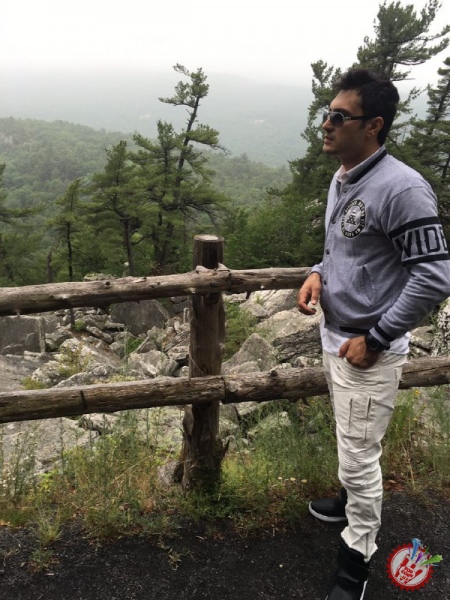 Отабек Муталхўжаев Америкада янги видеоклип тасвирга олдирди