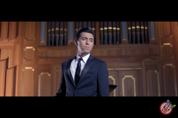 Сарвар илк вилеоклипини суратга олдирди