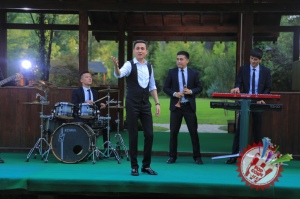 Тез кунда Баҳром Назаровдан янги видеоклип “Лола”