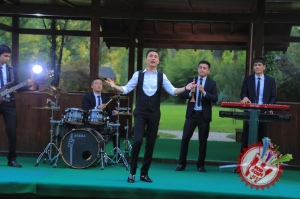 Тез кунда Баҳром Назаровдан янги видеоклип “Лола”