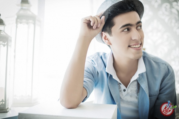 Сарвар навбатдаги фотосессиясини тақдим қилди