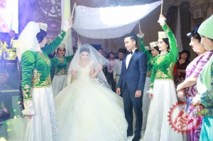 Уммон гуруҳининг аъзоларидан бири Шохрух бўйдоқлар сафини тарк этди