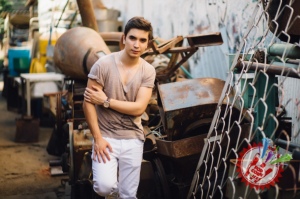 Хонанда Билол янги фотосессиясини тақдим қилди