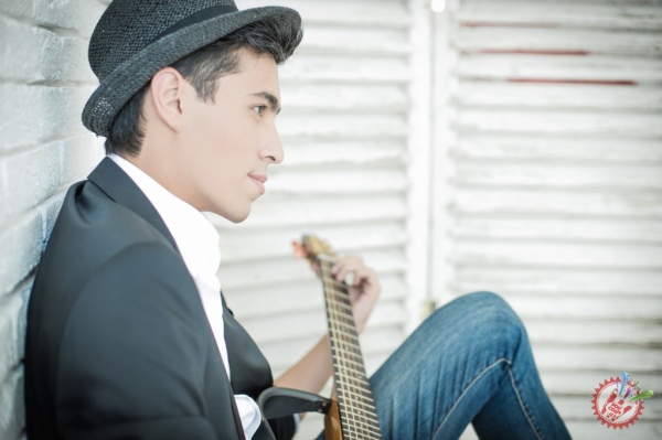 Сарвардан навбатдаги тарона - “Бугун байрам”