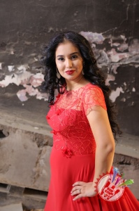 Хонанда Ҳадича янги видеоклип тасвирга олдирди