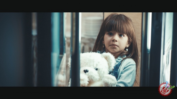 Лола навбатдаги клипининг премьерасини мухлислар белгилаган санада ўтказадиган бўлди