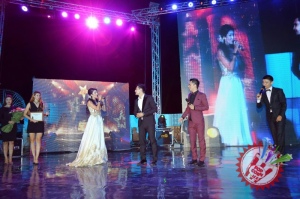 "Мавсум хитлари" галаконцерти бўлиб ўтди