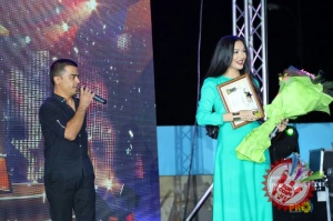 "Мавсум хитлари" галаконцерти бўлиб ўтди