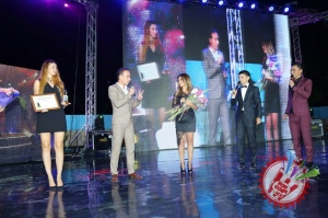 "Мавсум хитлари" галаконцерти бўлиб ўтди