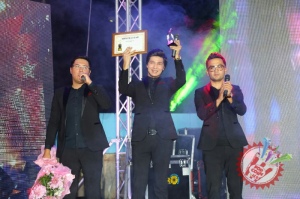 "Мавсум хитлари" галаконцерти бўлиб ўтди