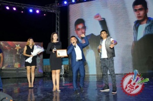 "Мавсум хитлари" галаконцерти бўлиб ўтди