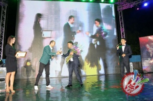 "Мавсум хитлари" галаконцерти бўлиб ўтди