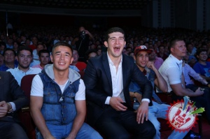 “Миллион” жамоасининг 2,5 йил кутилган концерт дастури бўлиб ўтмоқда!