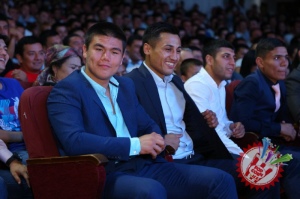 “Миллион” жамоасининг 2,5 йил кутилган концерт дастури бўлиб ўтмоқда!