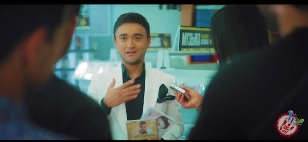 Шоҳруҳхондан тез кунда янги клип премьераси