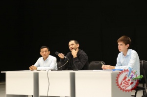 Жаҳонгир Отажонов концерти олдидан матбуот анжумани ўтказди