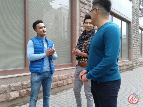 Уммон гуруҳи сирли таронасига видеоклип тасвирга олдирди